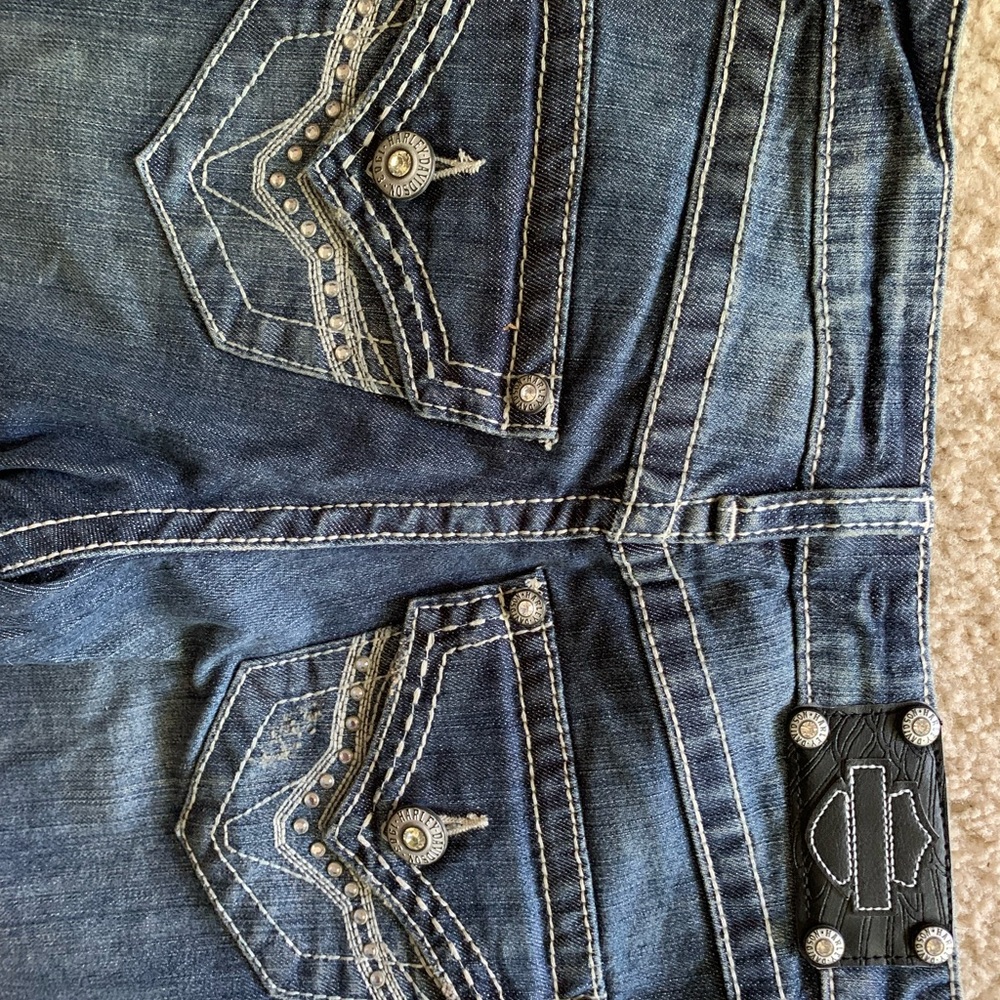 Jeans - Picture 7 of 9